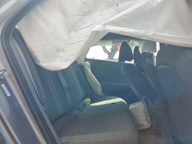 46297606 :رقم المزاد ، KMHLM4AG7NU238864 vin ، 2022 Hyundai Elantra مزاد بيع