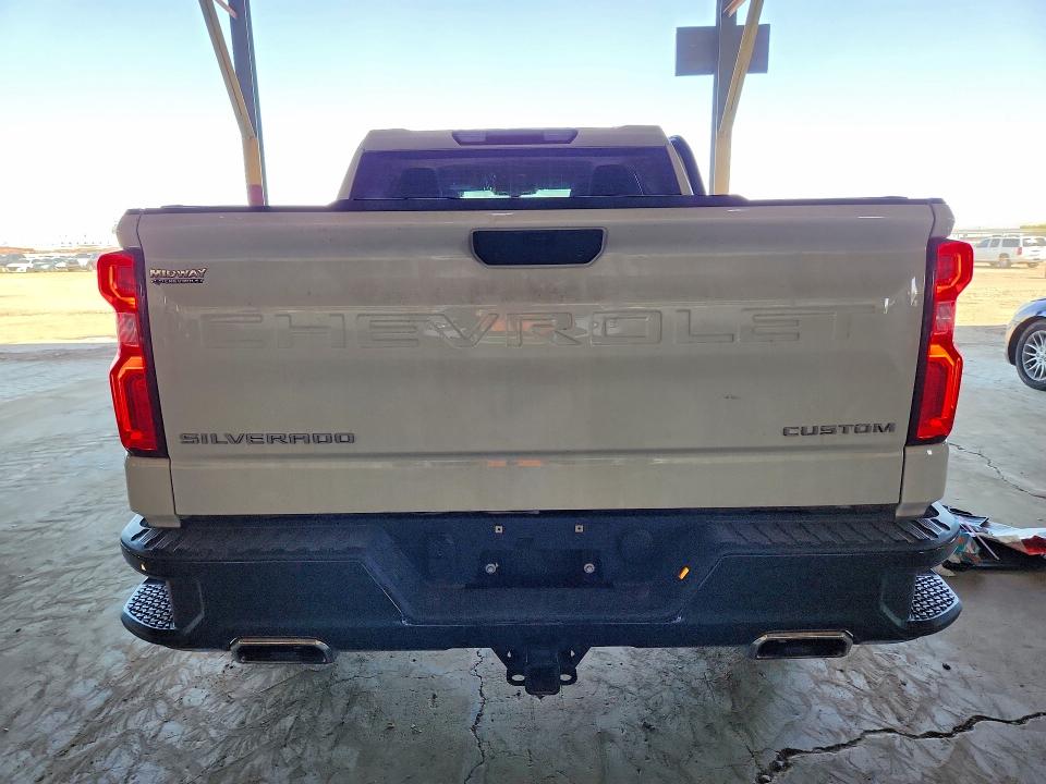 45834486 :رقم المزاد ، 1GCPYCEF8MZ239612 vin ، 2021 Chevrolet Silverado مزاد بيع