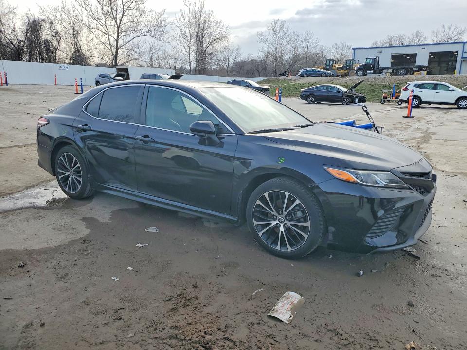 Продажа на аукционе авто 2019 Toyota Camry, vin: 4T1B11HK2KU279427, номер лота: 45633846