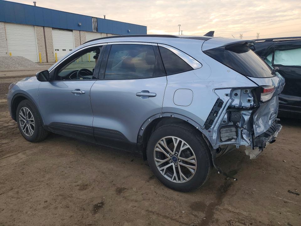 47560916 :رقم المزاد ، 1FMCU9H65NUB88170 vin ، 2022 Ford Escape مزاد بيع
