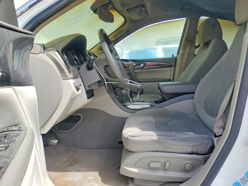 45671516 :رقم المزاد ، 5GAKRAKD2HJ143009 vin ، 2017 Buick Enclave مزاد بيع