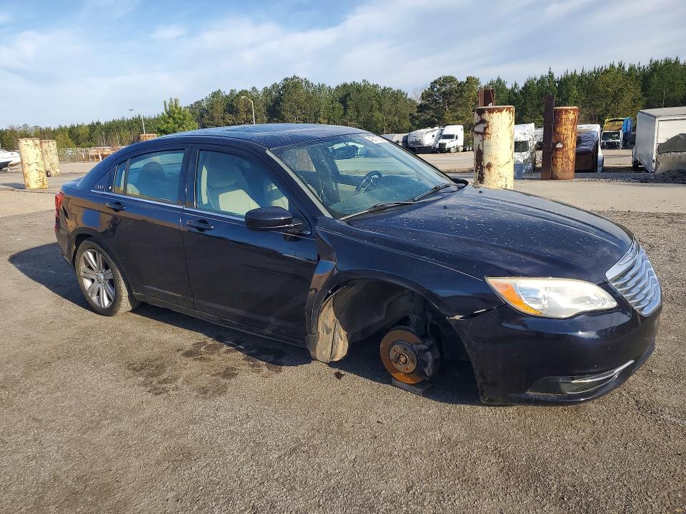 Продаж на аукціоні авто 2012 Chrysler 200, vin: 1C3CCBBBXCN131088, номер лоту: 46717026