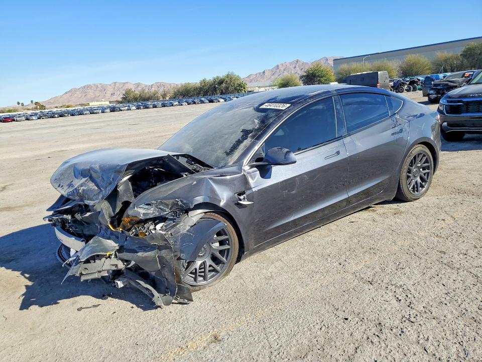 2025 Tesla Model 3 მანქანა იყიდება აუქციონზე, vin: 5YJ3E1EA6SF921357, აუქციონის ნომერი: 46410326