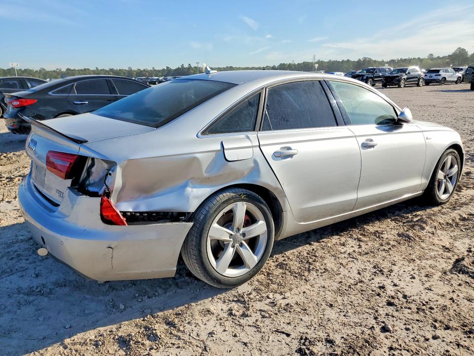 Продаж на аукціоні авто 2012 Audi A6, vin: WAUGGAFC8CN140058, номер лоту: 45871736