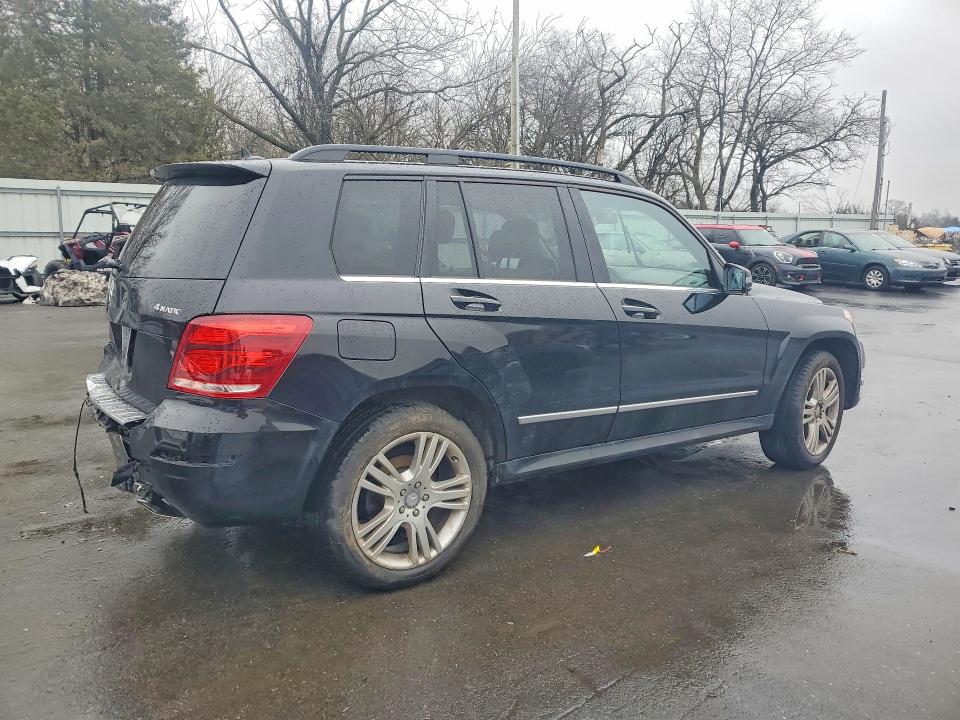 Продаж на аукціоні авто 2015 Mercedes-benz Glk, vin: WDCGG8JBXFG345877, номер лоту: 79787735