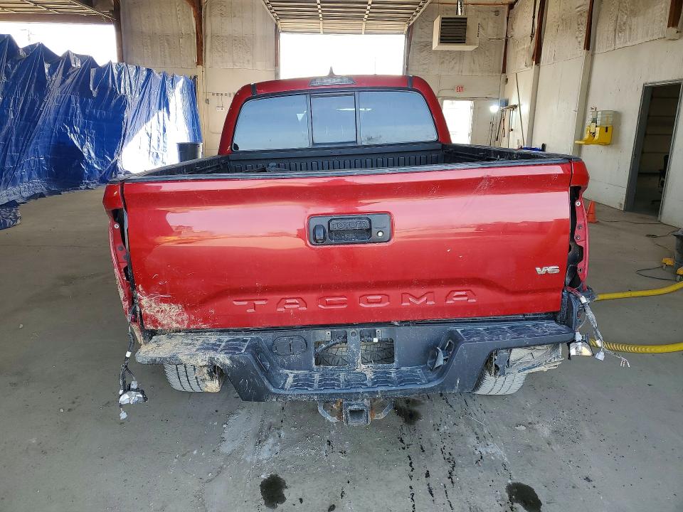 Aukcja sprzedaży 2016 Toyota Tacoma, vin: 5TFDZ5BN8GX010211, numer aukcji: 46995706