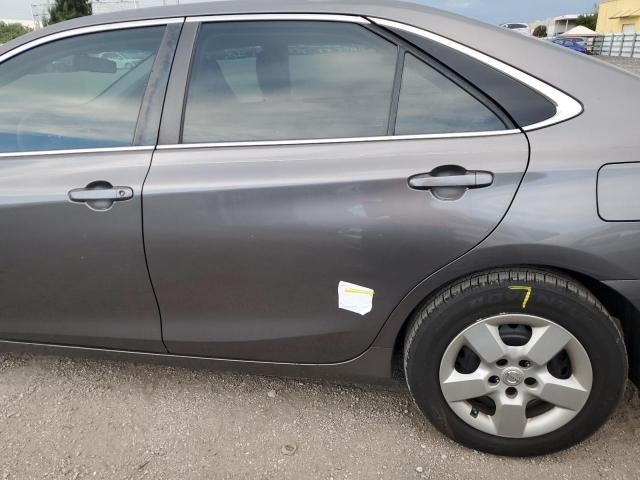 2016 Toyota Camry Le მანქანა იყიდება აუქციონზე, vin: 4T1BF1FK8GU221463, აუქციონის ნომერი: 49043703