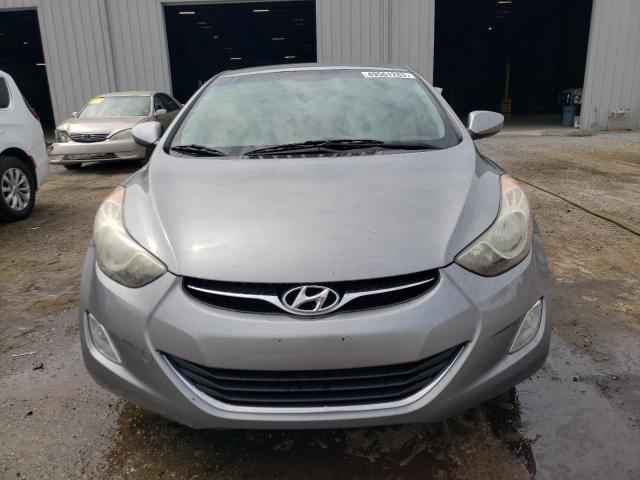 49561283 :رقم المزاد ، KMHDH4AE0DU928817 vin ، 2013 Hyundai Elantra Gls مزاد بيع