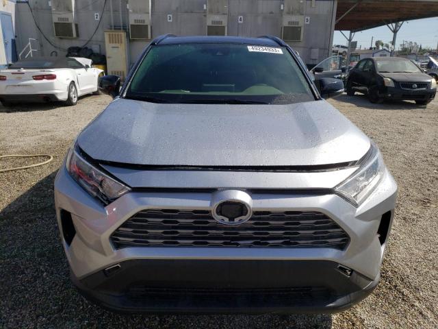 2020 Toyota Rav4 Xse მანქანა იყიდება აუქციონზე, vin: JTMEWRFV5LJ044621, აუქციონის ნომერი: 49234933