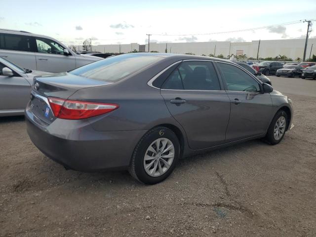 2016 Toyota Camry Le მანქანა იყიდება აუქციონზე, vin: 4T1BF1FK8GU221463, აუქციონის ნომერი: 49043703