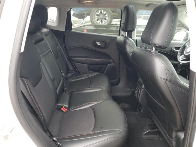 50251593 :رقم المزاد ، 3C4NJDBB3KT812844 vin ، 2019 Jeep Compass Latitude مزاد بيع