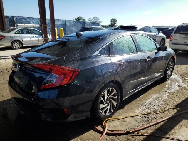 Продажа на аукционе авто 2018 Honda Civic Ex, vin: 19XFC2F76JE031666, номер лота: 48158263