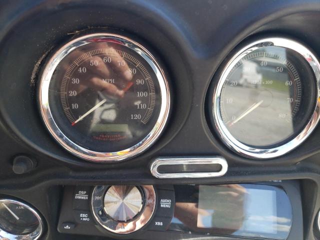 49456733 :رقم المزاد ، 1HD1FCW174Y616711 vin ، 2004 Harley-davidson Flhtcui مزاد بيع