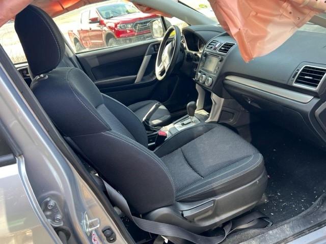 2016 Subaru Forester 2.5i მანქანა იყიდება აუქციონზე, vin: JF2SJABC3GH411537, აუქციონის ნომერი: 42588453
