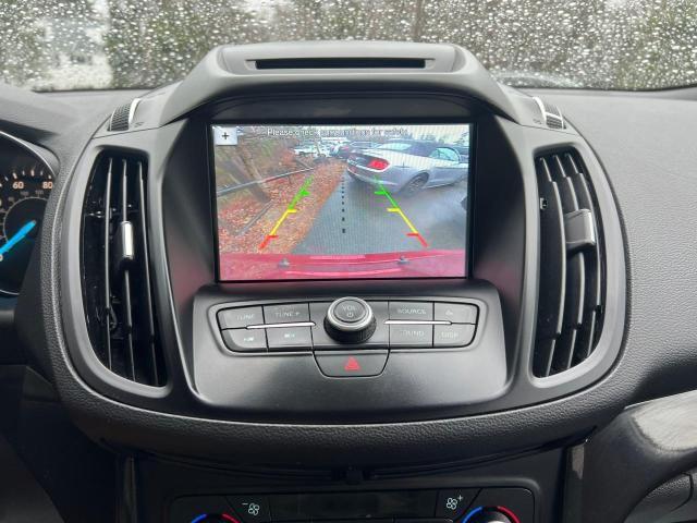 2018 Ford Escape Se მანქანა იყიდება აუქციონზე, vin: 1FMCU9GD9JUB92684, აუქციონის ნომერი: 50860984