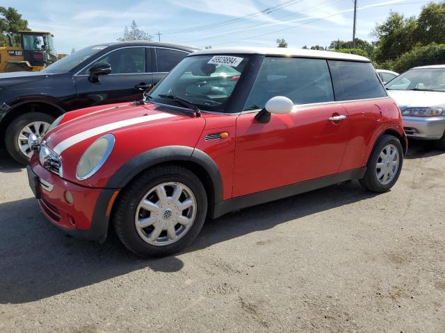 2005 Mini Cooper მანქანა იყიდება აუქციონზე, vin: WMWRC33405TJ63779, აუქციონის ნომერი: 49929894