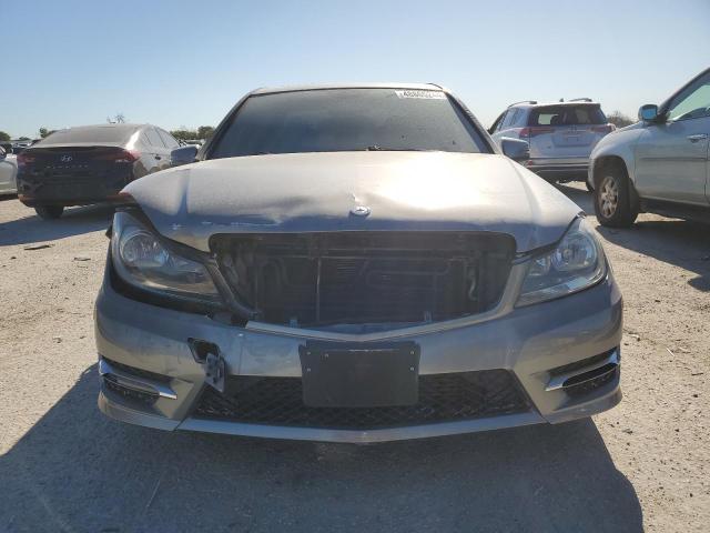Продаж на аукціоні авто 2012 Mercedes-benz C 250, vin: WDDGF4HB8CR217960, номер лоту: 48865244