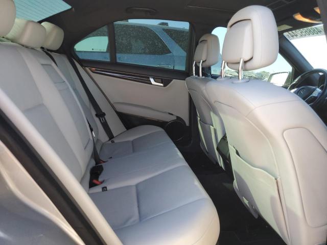 Продаж на аукціоні авто 2012 Mercedes-benz C 250, vin: WDDGF4HB8CR217960, номер лоту: 48865244