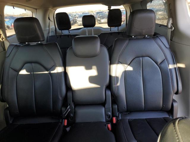 49492434 :رقم المزاد ، 2C4RC1BG0HR810003 vin ، 2017 Chrysler Pacifica Touring L مزاد بيع