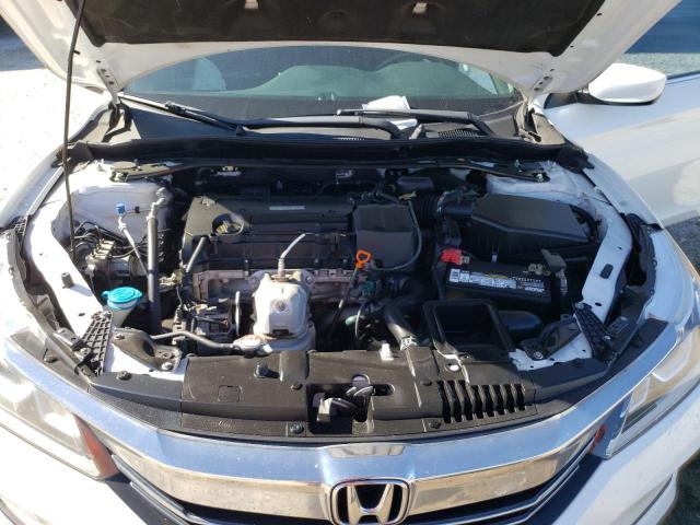 49825724 :رقم المزاد ، 1HGCR2F5XHA028333 vin ، 2017 Honda Accord Sport مزاد بيع