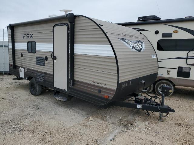 51062184 :رقم المزاد ، 4X4TWDV19JY091268 vin ، 2018 Wildwood Forest Riv مزاد بيع