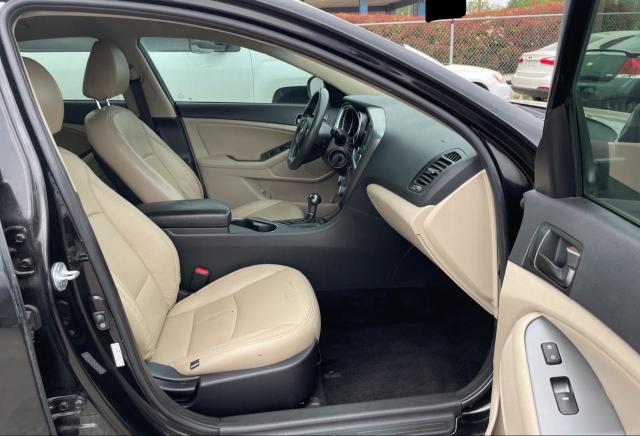 Продажа на аукционе авто 2015 Kia Optima Lx, vin: KNAGM4A72F5661477, номер лота: 49377024