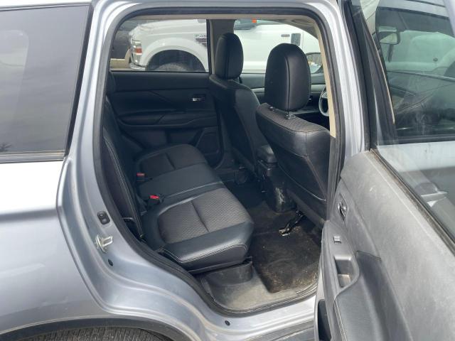Продаж на аукціоні авто 2015 Mitsubishi Outlander Se, vin: JA4AZ3A38FZ003358, номер лоту: 51974864