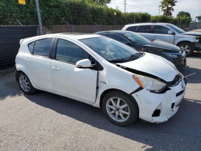 51384154 :رقم المزاد ، JTDKDTB38C1026348 vin ، 2012 Toyota Prius C مزاد بيع