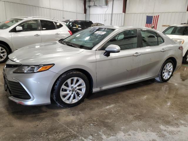 50765114 :رقم المزاد ، 4T1C11AK6MU470317 vin ، 2021 Toyota Camry Le مزاد بيع
