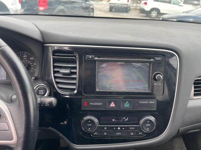 Продаж на аукціоні авто 2015 Mitsubishi Outlander Se, vin: JA4AZ3A38FZ003358, номер лоту: 51974864