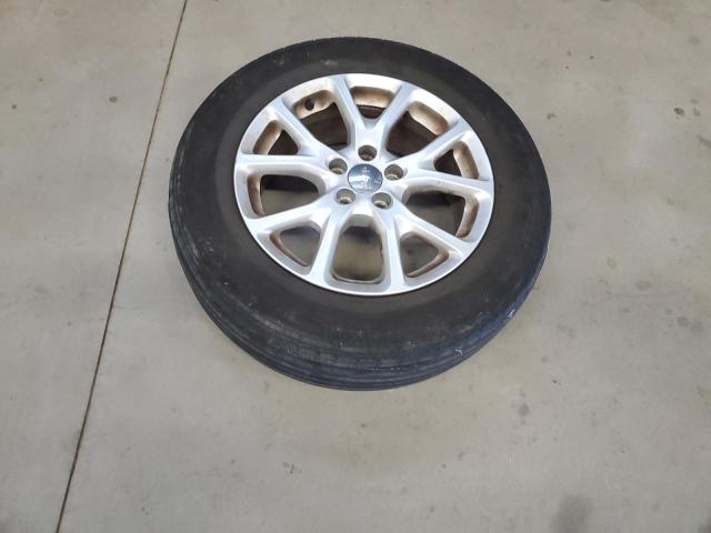 51362924 :رقم المزاد ، 1C4PJMCS2FW509741 vin ، 2015 Jeep Cherokee Latitude مزاد بيع