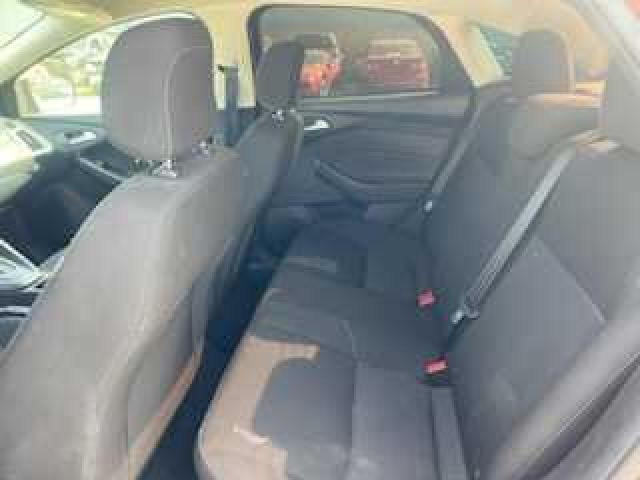 49672754 :رقم المزاد ، 1FADP3FE6JL268977 vin ، 2018 Ford Focus Se مزاد بيع