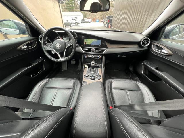 2017 Alfa Romeo Giulia Ti Q4 მანქანა იყიდება აუქციონზე, vin: ZARFAEEN9H7544398, აუქციონის ნომერი: 49740104