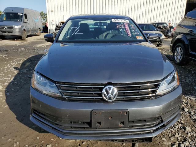 50018114 :رقم المزاد ، 3VWDB7AJ9HM372986 vin ، 2017 Volkswagen Jetta Se مزاد بيع