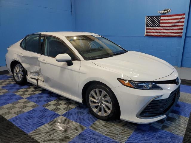 50771554 :رقم المزاد ، 4T1R11AK0PU817686 vin ، 2023 Toyota Camry Le مزاد بيع