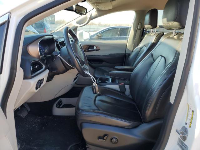 49492434 :رقم المزاد ، 2C4RC1BG0HR810003 vin ، 2017 Chrysler Pacifica Touring L مزاد بيع