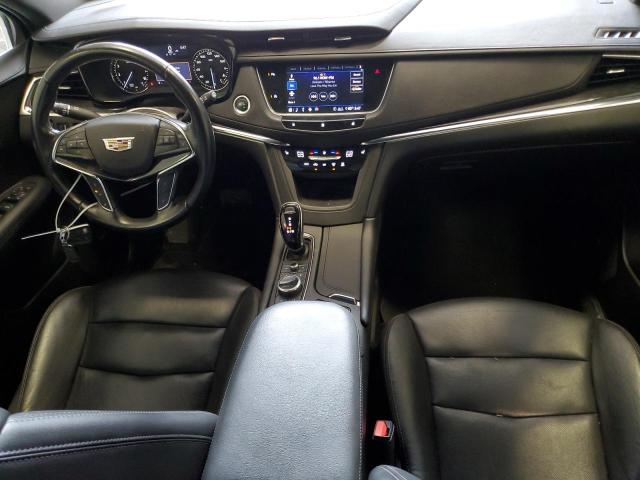 50813934 :رقم المزاد ، 1GYKNCRS8LZ151548 vin ، 2020 Cadillac Xt5 Premium Luxury مزاد بيع