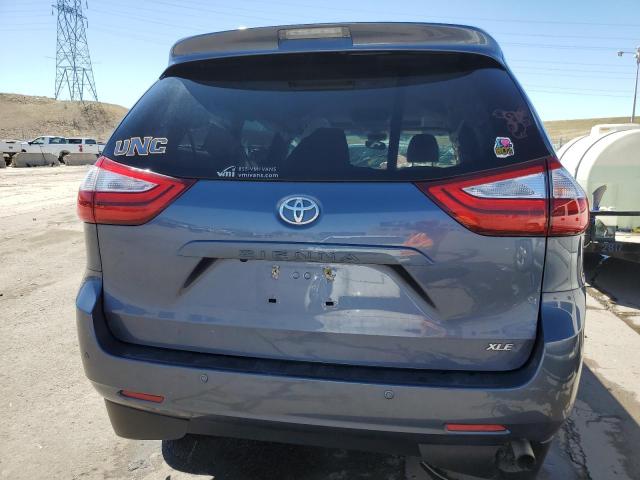 2017 Toyota Sienna Xle მანქანა იყიდება აუქციონზე, vin: 5TDYZ3DC4HS875413, აუქციონის ნომერი: 49749984