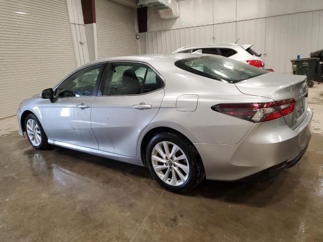 50765114 :رقم المزاد ، 4T1C11AK6MU470317 vin ، 2021 Toyota Camry Le مزاد بيع