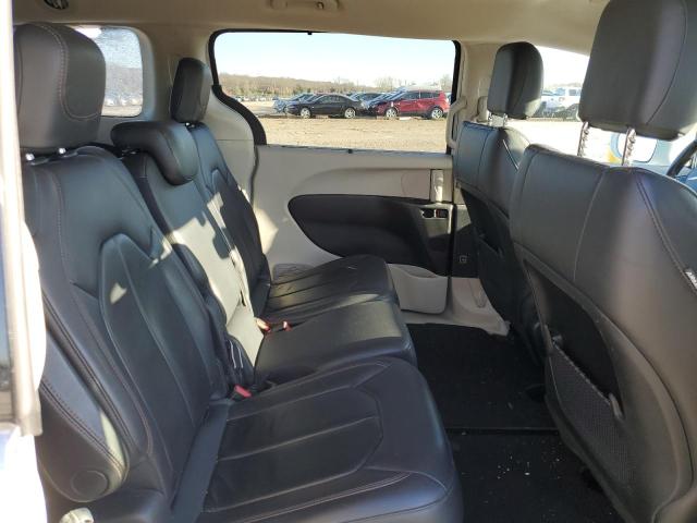 49492434 :رقم المزاد ، 2C4RC1BG0HR810003 vin ، 2017 Chrysler Pacifica Touring L مزاد بيع