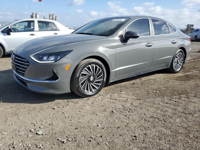 2021 Hyundai Sonata Hybrid მანქანა იყიდება აუქციონზე, vin: KMHL34JJ6MA027993, აუქციონის ნომერი: 52578434
