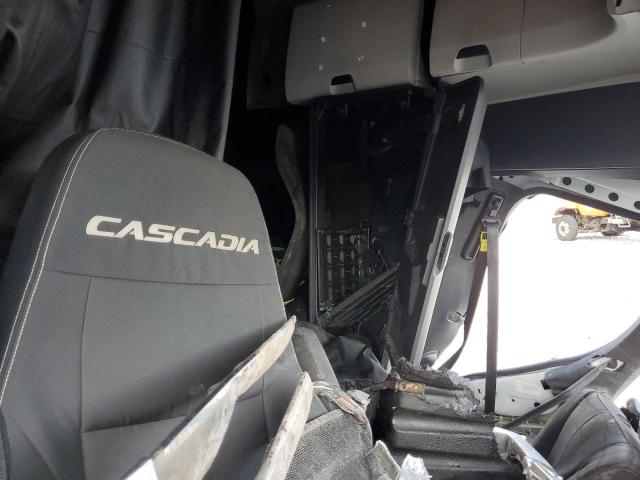 Продажа на аукционе авто 2018 Freightliner Cascadia 126, vin: 3AKJHHDR7JSJW0118, номер лота: 51687915