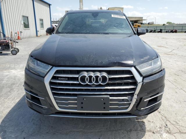Продаж на аукціоні авто 2017 Audi Q7, vin: WA1LAAF72HD034637, номер лоту: 53137095