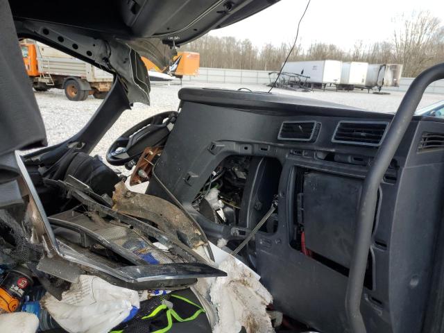 Продажа на аукционе авто 2018 Freightliner Cascadia 126, vin: 3AKJHHDR7JSJW0118, номер лота: 51687915