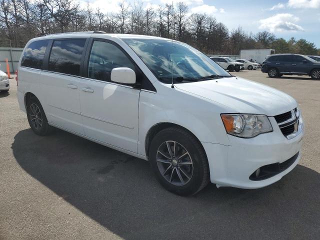 53205575 :رقم المزاد ، 2C4RDGCG6HR818461 vin ، 2017 Dodge Grand Cara مزاد بيع