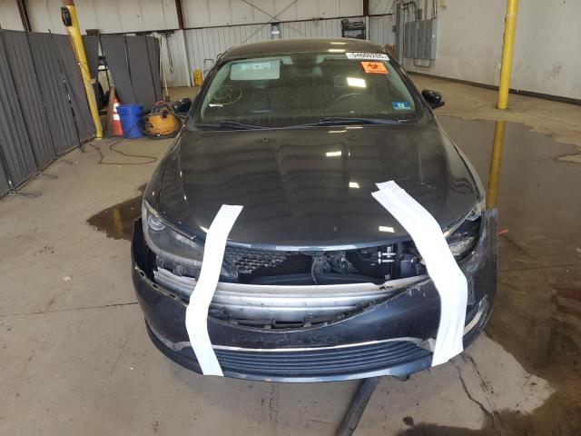 54660265 :رقم المزاد ، 1C3CCCAB0HN505898 vin ، 2017 Chrysler 200 مزاد بيع