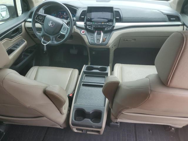 53731505 :رقم المزاد ، 5FNRL6H78JB072151 vin ، 2018 Honda Odyssey مزاد بيع
