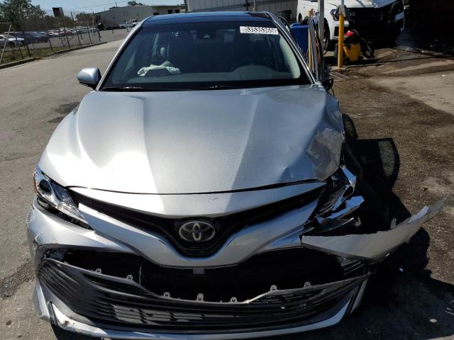 Продаж на аукціоні авто 2018 Toyota Camry Xle, vin: 4T1B11HKXJU061749, номер лоту: 53535365