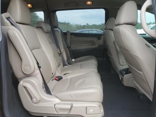 53731505 :رقم المزاد ، 5FNRL6H78JB072151 vin ، 2018 Honda Odyssey مزاد بيع