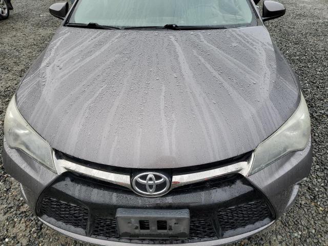55092095 :رقم المزاد ، 4T1BF1FK1GU580122 vin ، 2016 Toyota Camry مزاد بيع